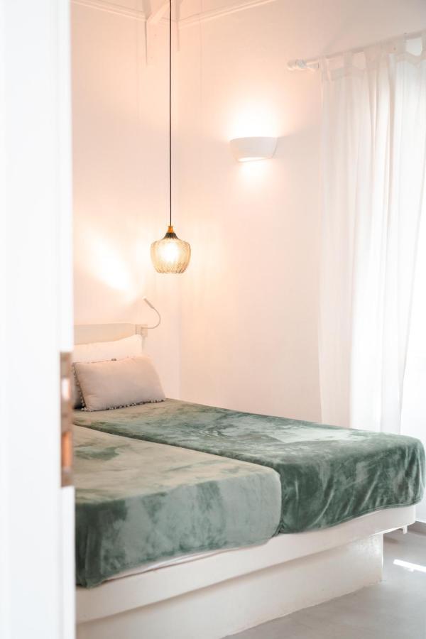 Aggelikoula Rooms Tinos Exterior photo